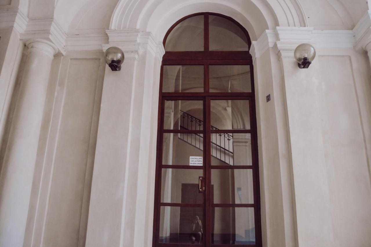 Historic Center Charming Apartment Free Wi-Fi 萨维利亚诺 外观 照片