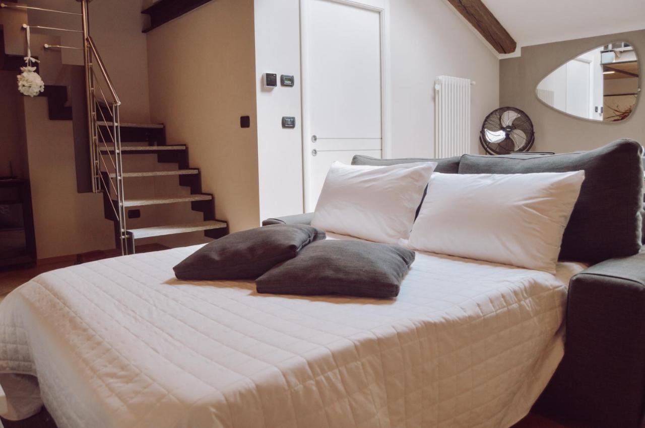 Historic Center Charming Apartment Free Wi-Fi 萨维利亚诺 外观 照片